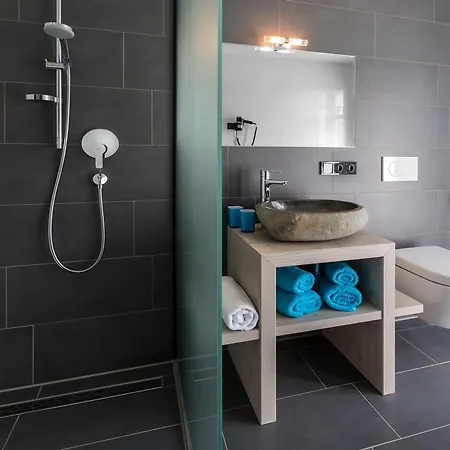 Apartamento N6 *